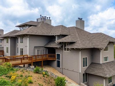3232 N Ridge Ln, Roseland, VA, 22967
