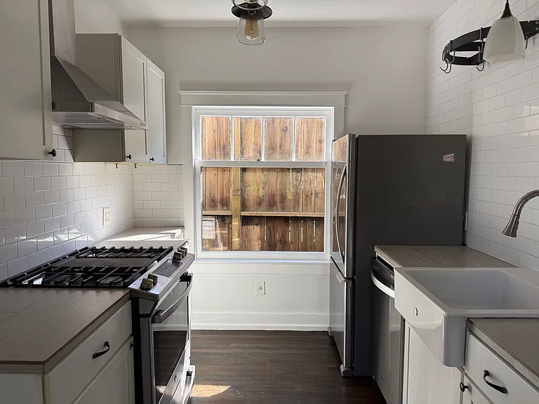 2046 Cerro Gordo St — Photo 21