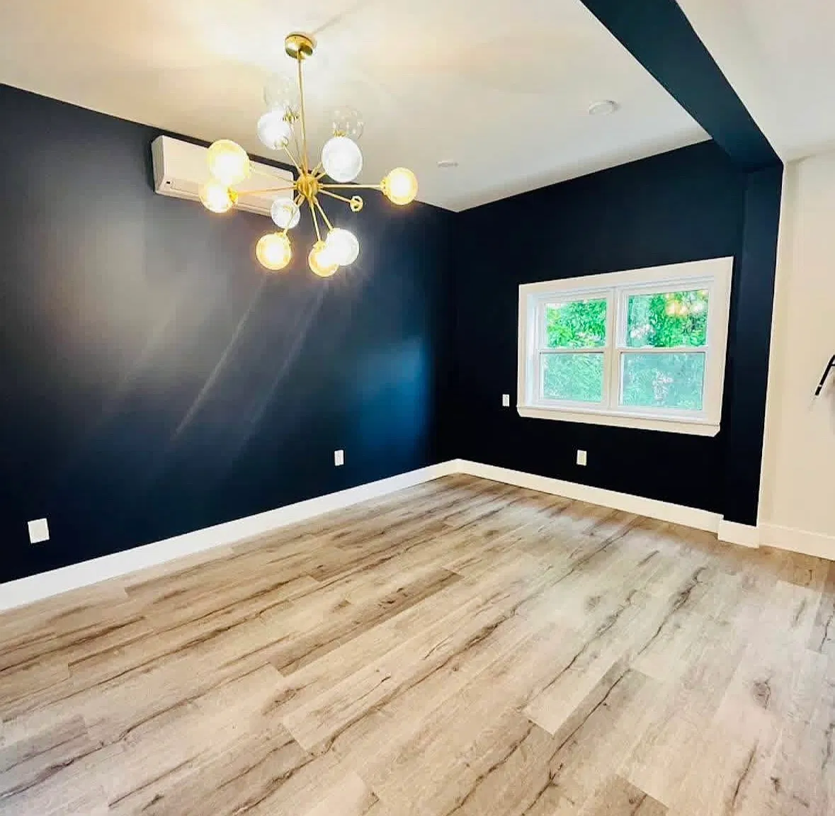 4 bed, $3,200 — Photo 2