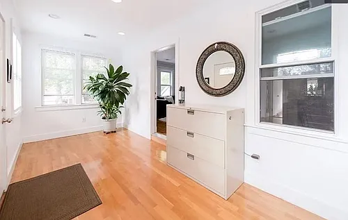 84 Baker Ave Photo 1