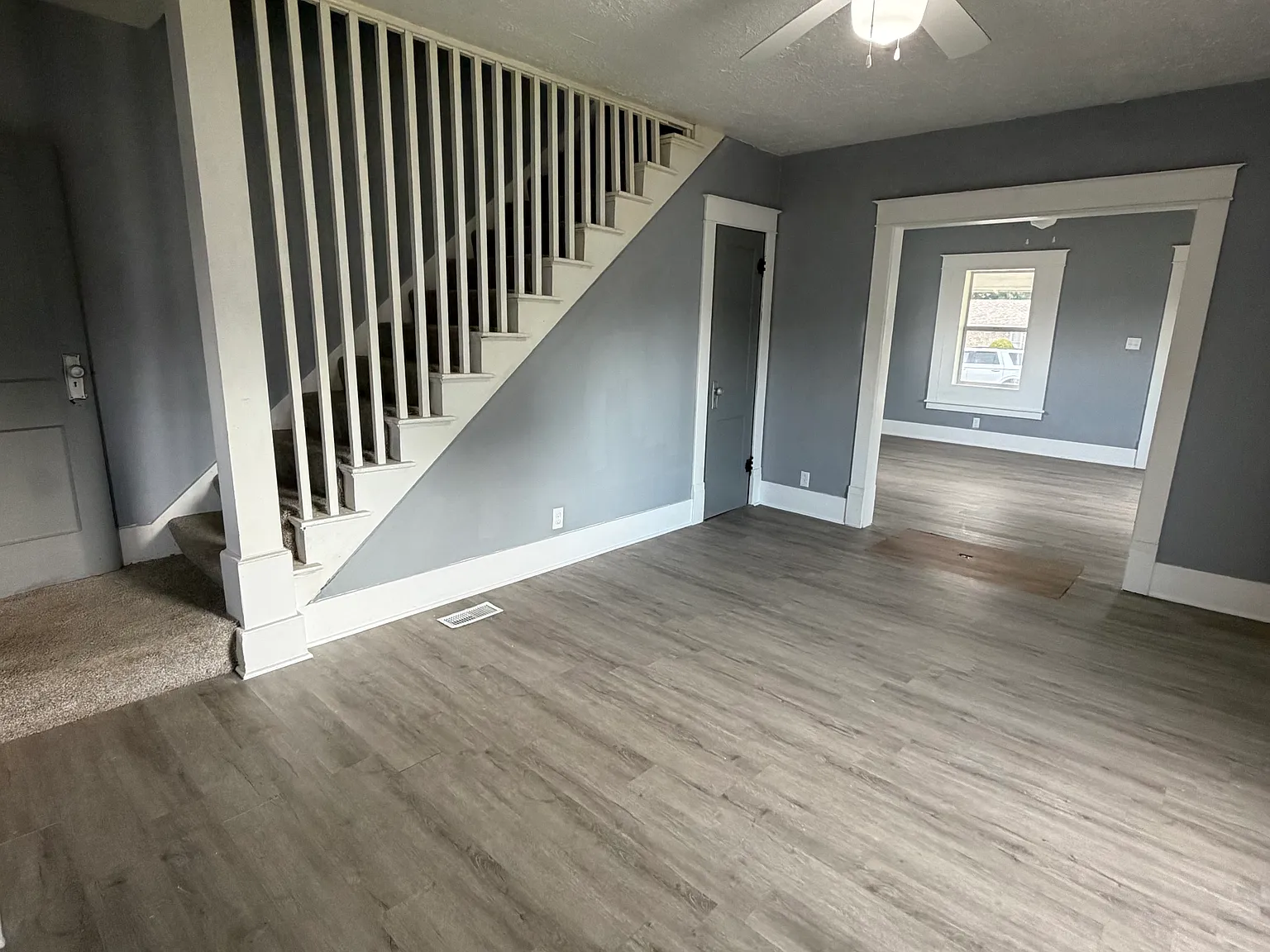 2 bed, 1120 sqft, $1,000 — Photo 3