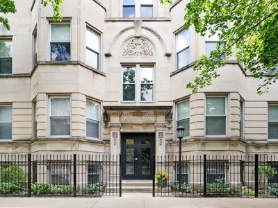 3747 N Fremont St #3, Chicago, IL, 60613