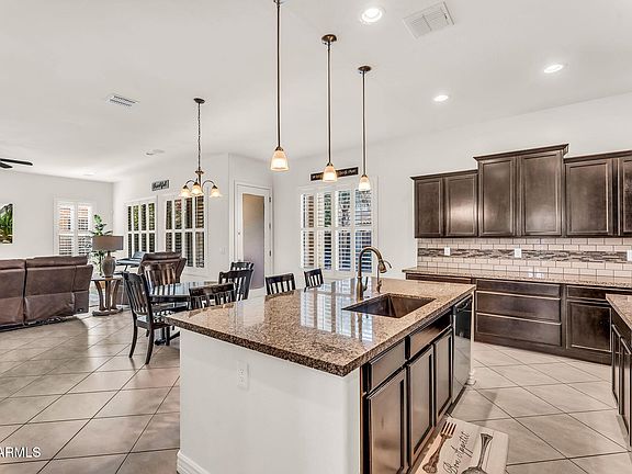 4th image of 2698 E LA COSTA Drive