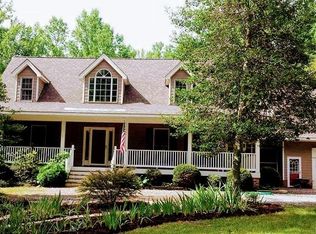 8647 Saint Peters Ln, New Kent, VA 23124