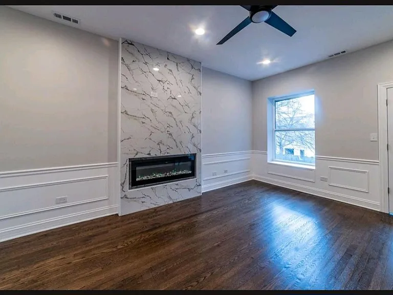 5826 S Michigan Ave #2 — Photo 3
