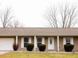 7 Christine Dr, Shiloh, IL 62221