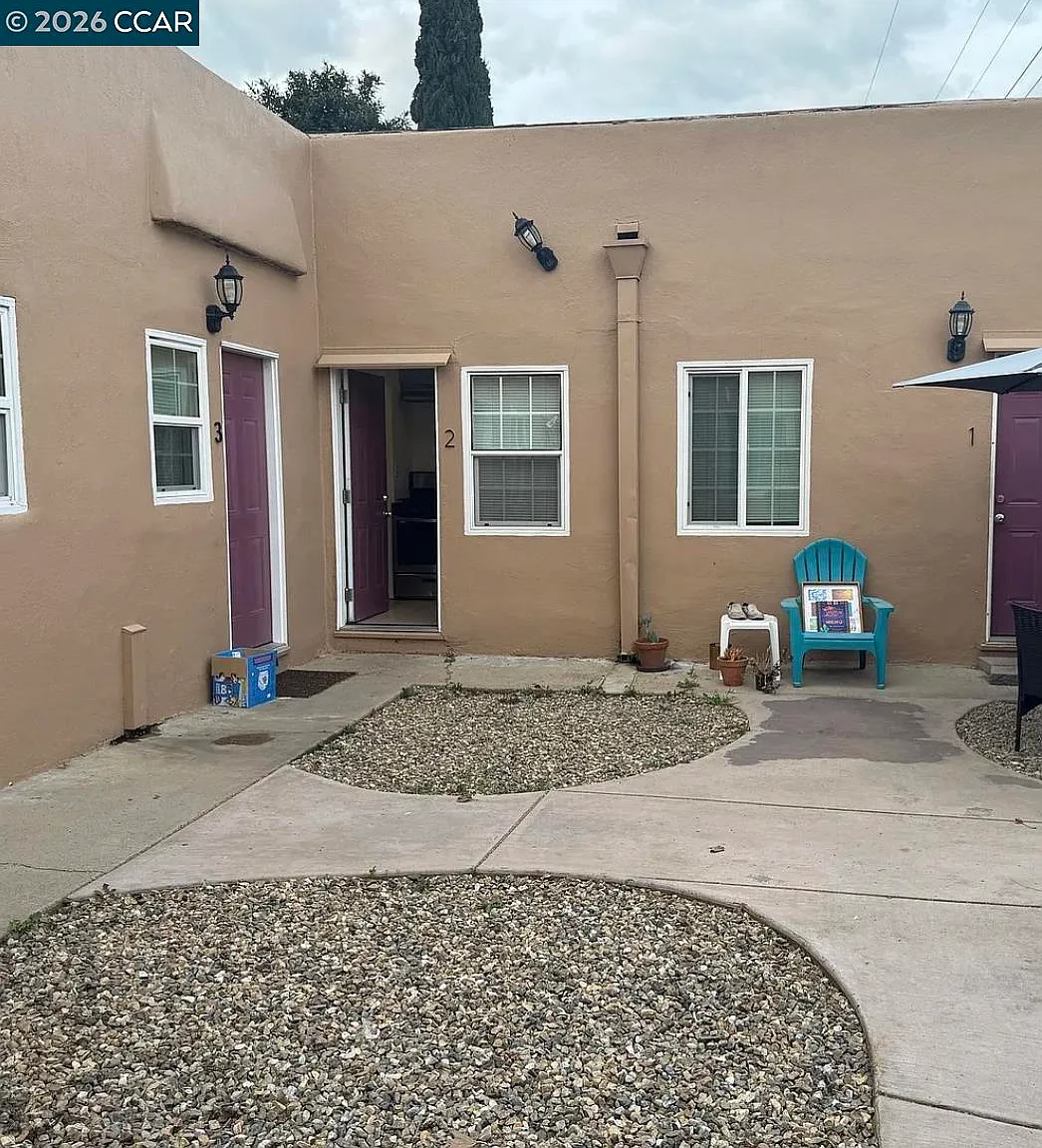 Studio, 350 sqft, $1,199 — Photo 4