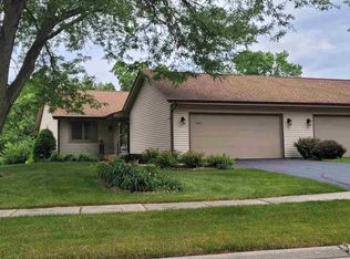 5923 Elaine Dr, Rockford, IL