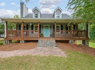1226 Gordon Rd, Moreland, GA 30259