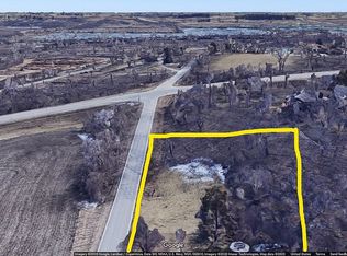 1733 S 35th St, West Des Moines, IA 50265