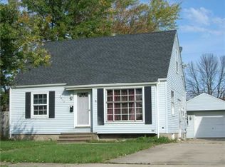 2413 E 35th St, Lorain, OH 44055