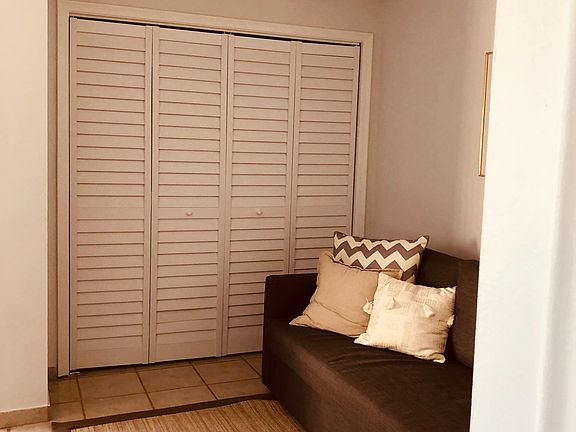 4th image of 6124 Collins Ave