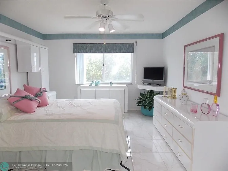 7464 Trent Dr #309 — Photo 9