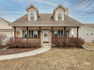325 Mulberry Dr, Waldo, WI 53093