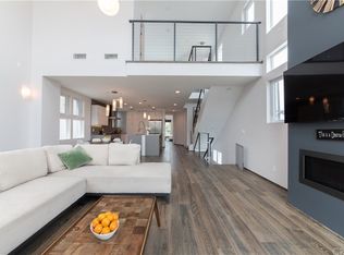 501 Harkness Ln, Redondo Beach, CA 90278