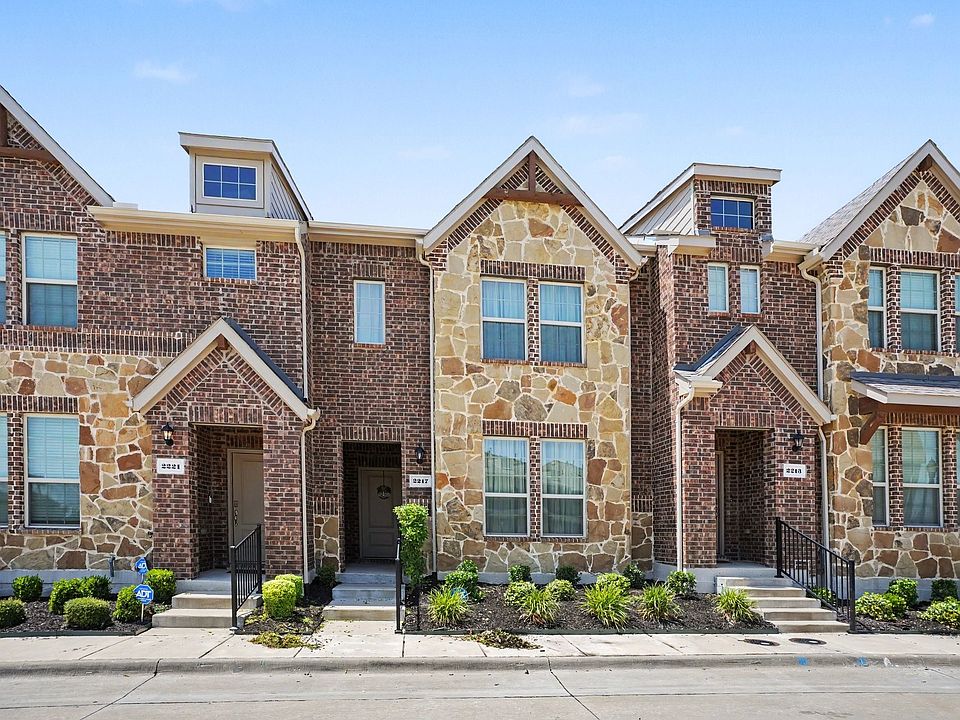 1st image of 2217 Steer Creek Pl