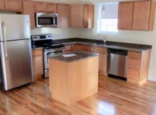 71 Grand Ave, Cranston, RI 02905