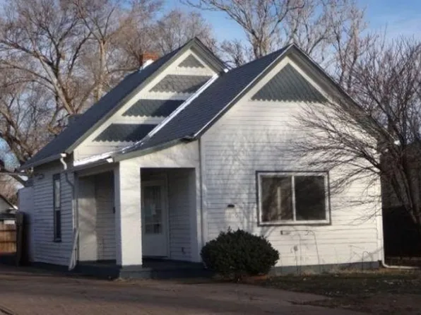 1616 Cypress St, Pueblo, CO 81004