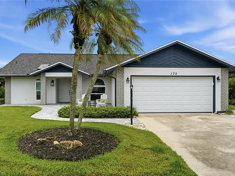 132 Bordeaux Cir — Photo 39
