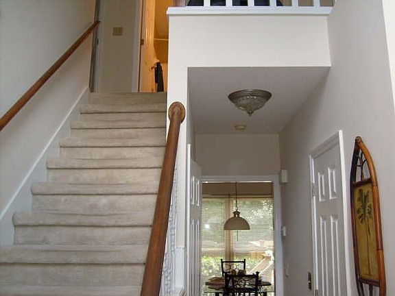 Vaulted Ceilings in Entrance Foyer
