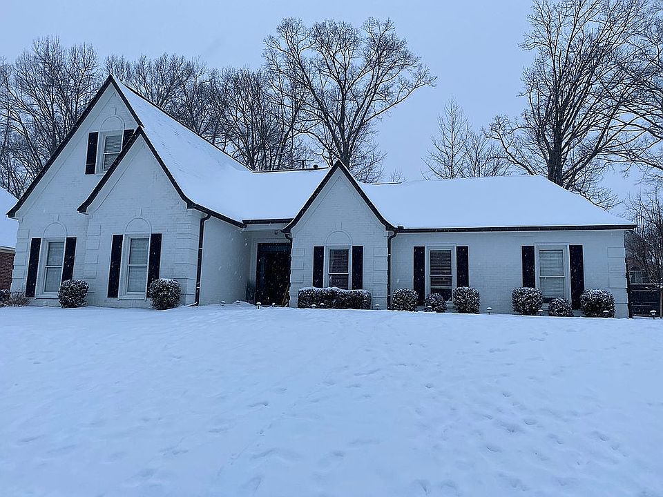 1st image of 8240 Rebecca Woods Dr