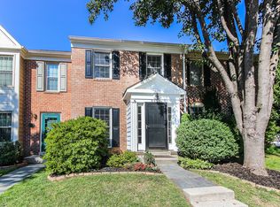 8660 Fountain Valley Dr, Gaithersburg, MD