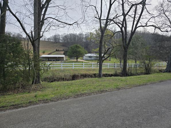 315 Loyd Rd, Pulaski, TN 38478