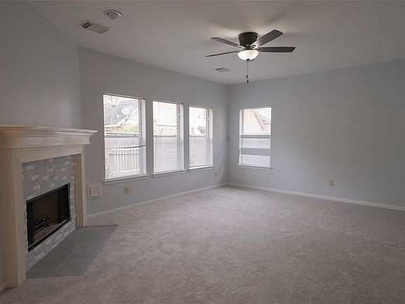 3rd image of 13014 Richmond Ave