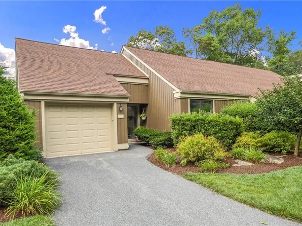 610 Heritage Hills #A, Somers, NY 10589