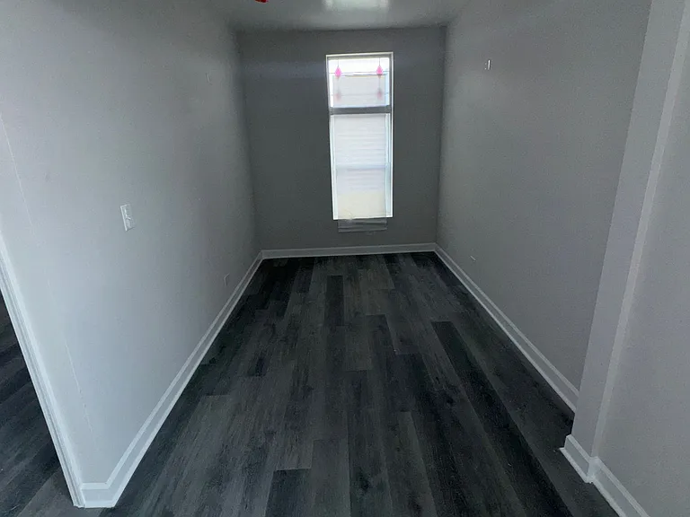 1626 S Throop St #3F — Photo 4