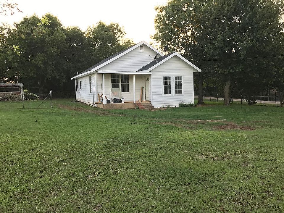 2nd image of 4500 County Road 1100