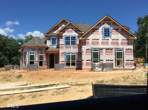 107 S Carmenville Dr, Bonaire, GA 31005