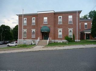 91 4th St APT 4, Ansonia, CT 06401