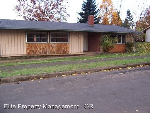 2nd image of 4314 NE Holly Ln
