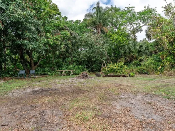 40th St Lot 6, Sarasota, FL 34234