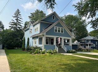 314 E Jefferson Ave, Wheaton, IL