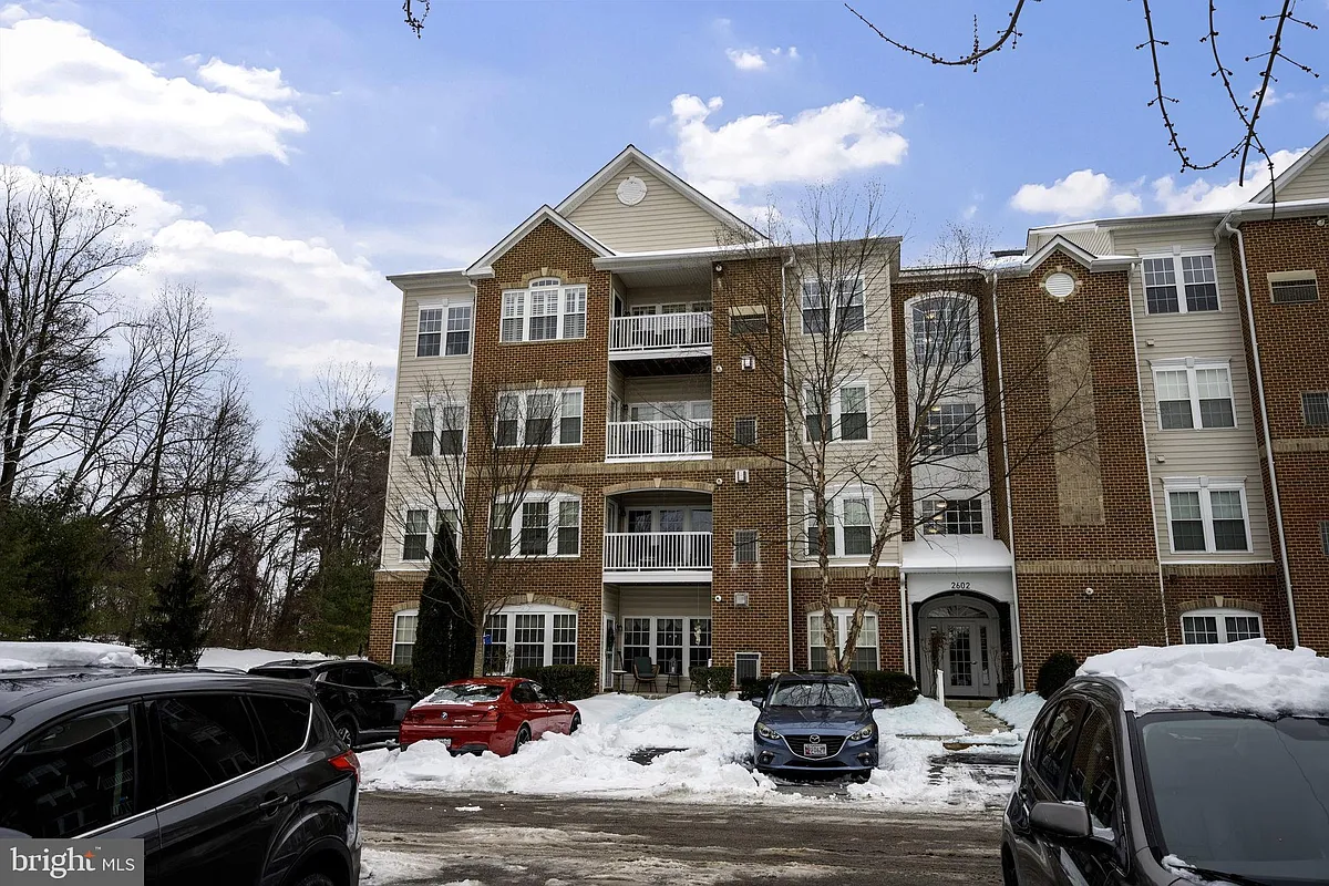 Building Photo - 2602 Clarion Ct #404