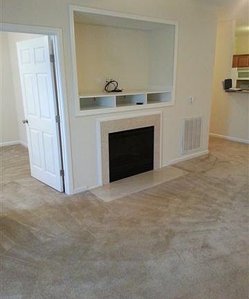 TV Nook (Small)_05022013