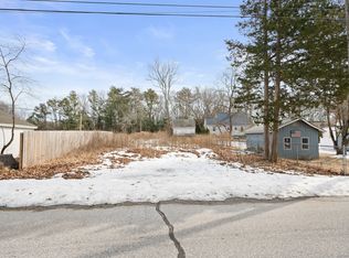 3 Holdsworth Rd, Preston, CT 06365