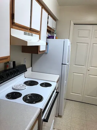 Kingsway Apartments Photo 1