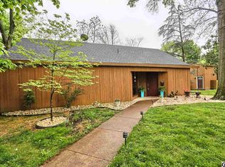 306 E Main St, Shiremanstown, PA