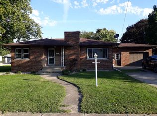 303 Illinois Ave, Westville, IL
