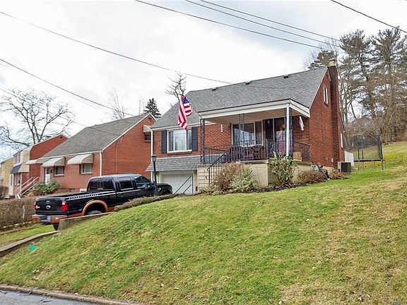 Located on  a cul-de-sac street and offers a newer roof and garage door. Extra deep one car garage.