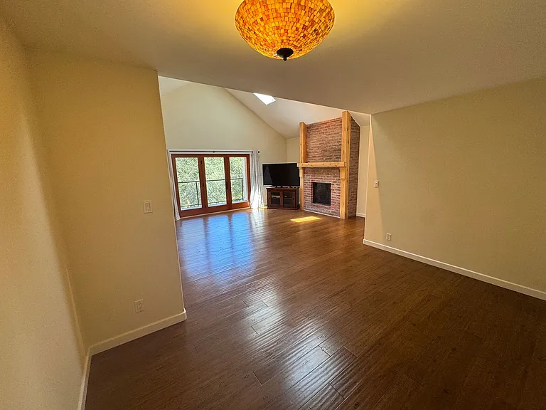 325 Vista Robles Dr — Photo 25