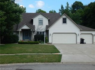 1024 Paige Ct, Newton Falls, OH 44444