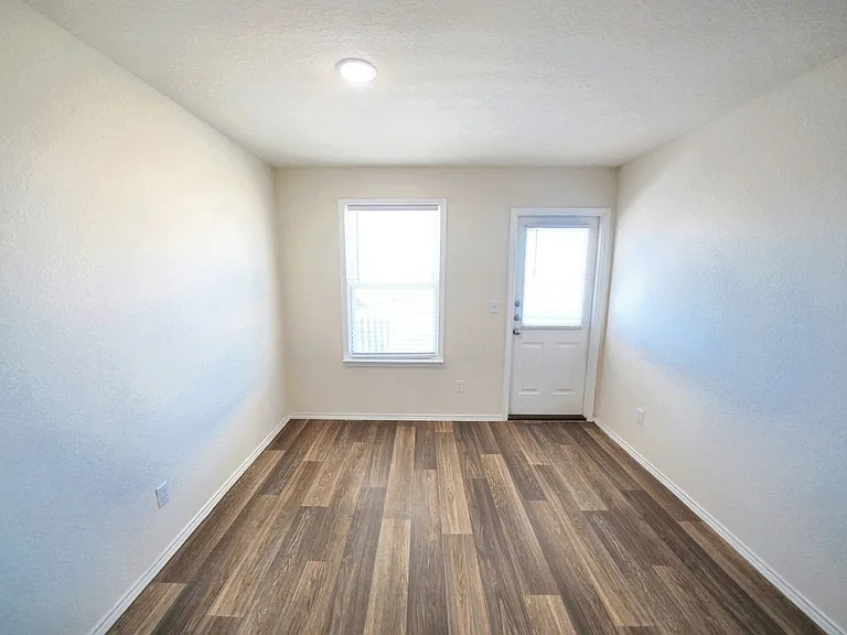 815 Retama Pass — Photo 17