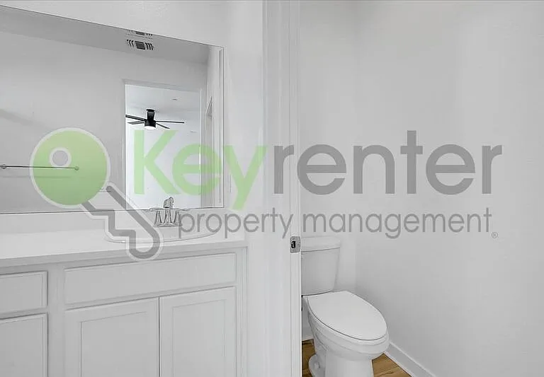 5301 E Commerce Way #44104 — Photo 27