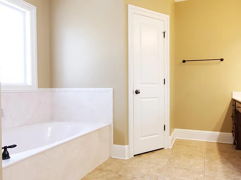 2521 Promenade Blvd — Photo 17