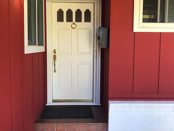 3rd image of 6360 Candlewood Ct