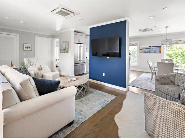 3 Ardee St #3, Boston, MA 02128